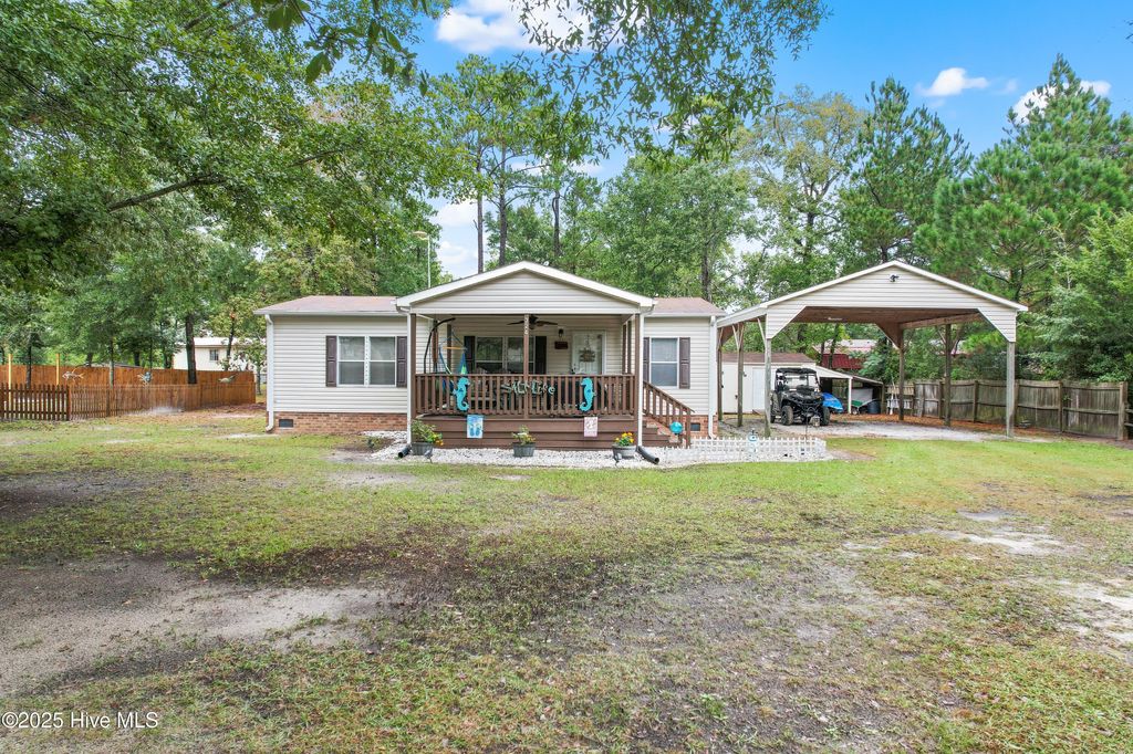 Photo of 324 Maple Creek Road SW, Supply, NC 28462 (MLS # 100536319)