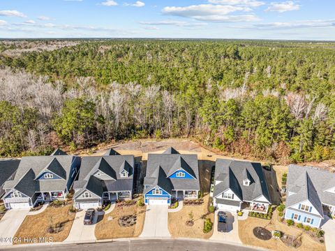 A home in Oak Island