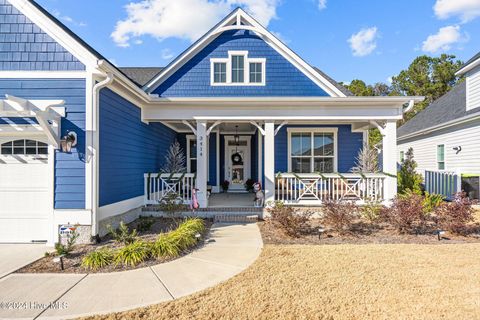 A home in Oak Island