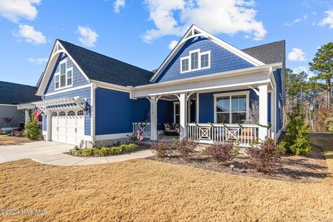 A home in Oak Island