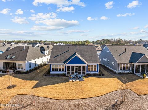 A home in Oak Island