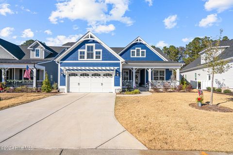 A home in Oak Island