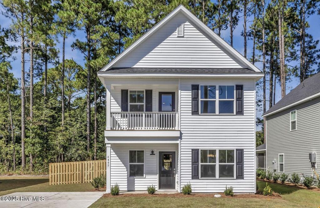 Photo of 1907 Daniel Boone Trail Trl, Wilmington, NC 28411 (MLS # 100489079)