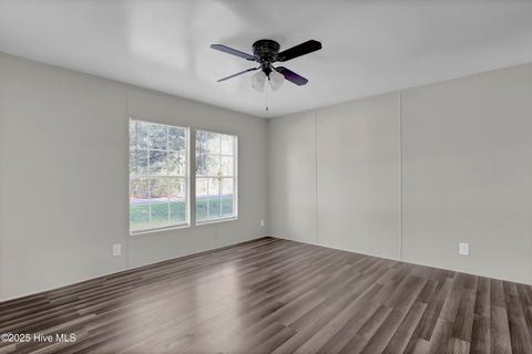 Tiny photo for 114 Deer Road, Hubert, NC 28539 (MLS # 100535870)