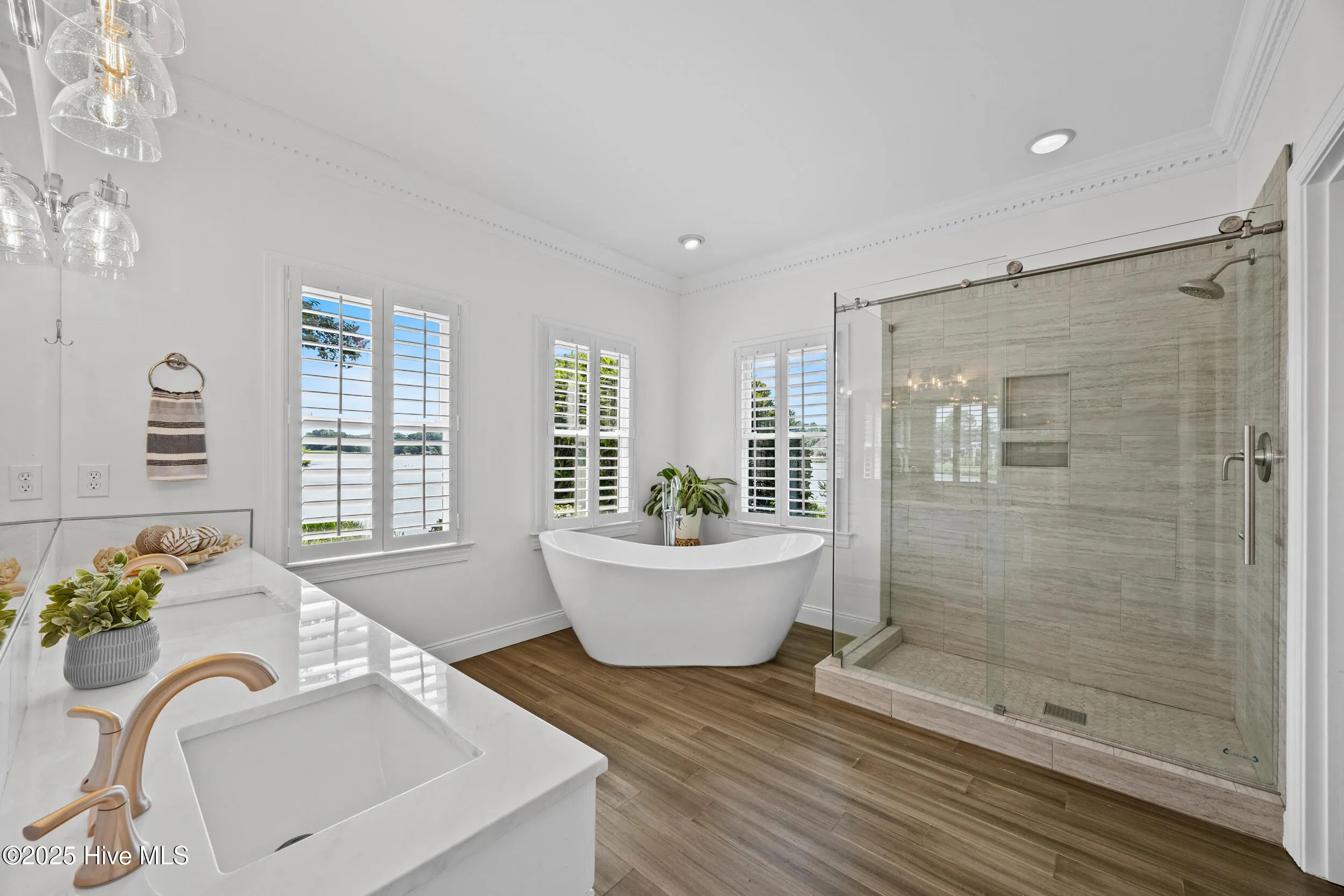 Wilmington, North Carolina 28405, United States, 4 Bedrooms Bedrooms, ,4 BathroomsBathrooms,Residential,Active,145949