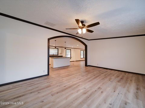 A home in Laurinburg