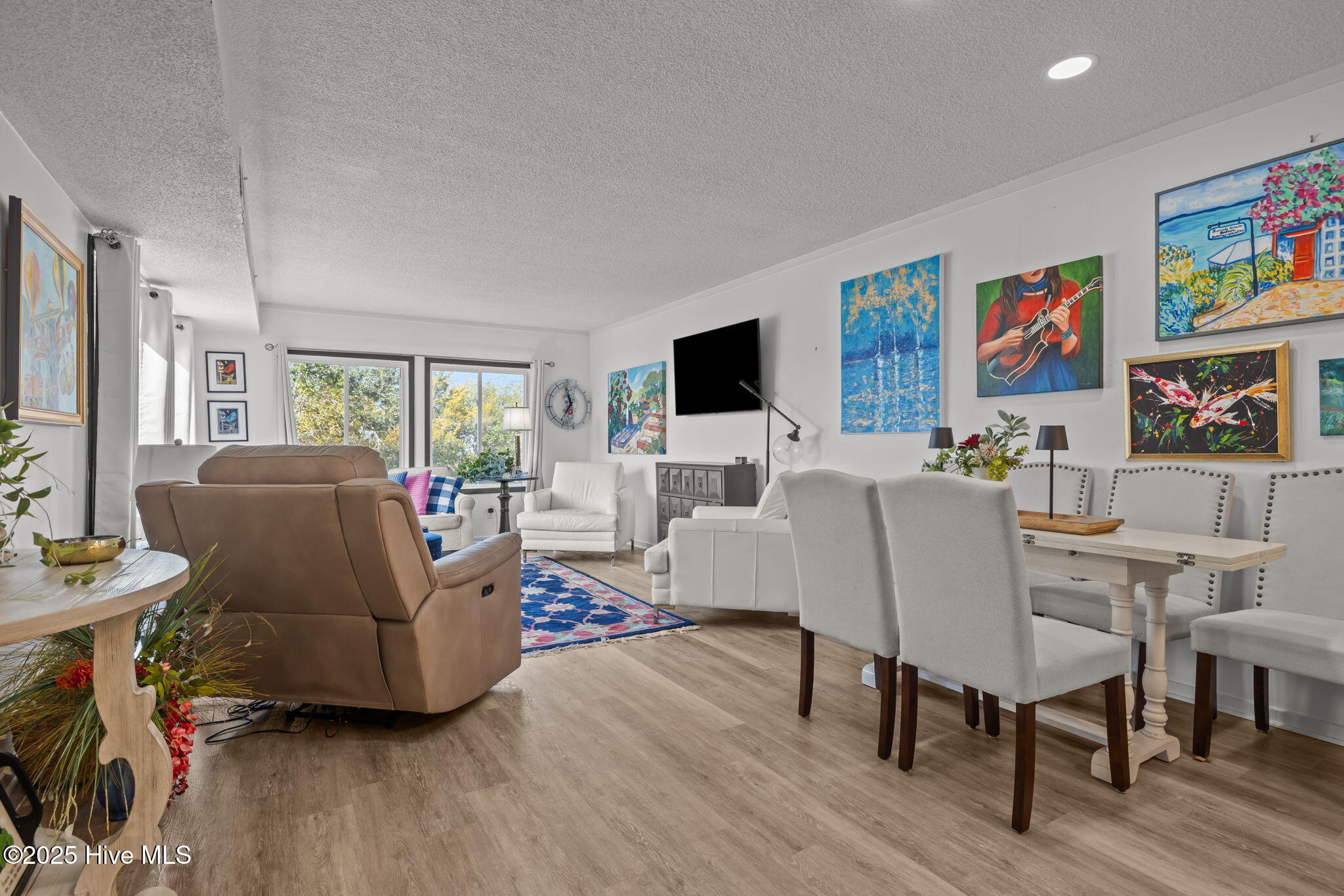 650 Salter Path Road 303