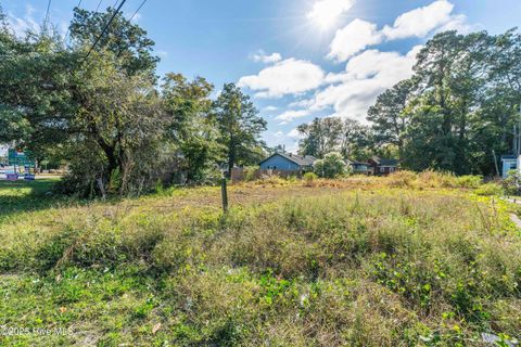 Tiny photo for 1205 N Howe Street, Southport, NC 28461 (MLS # 100540503)