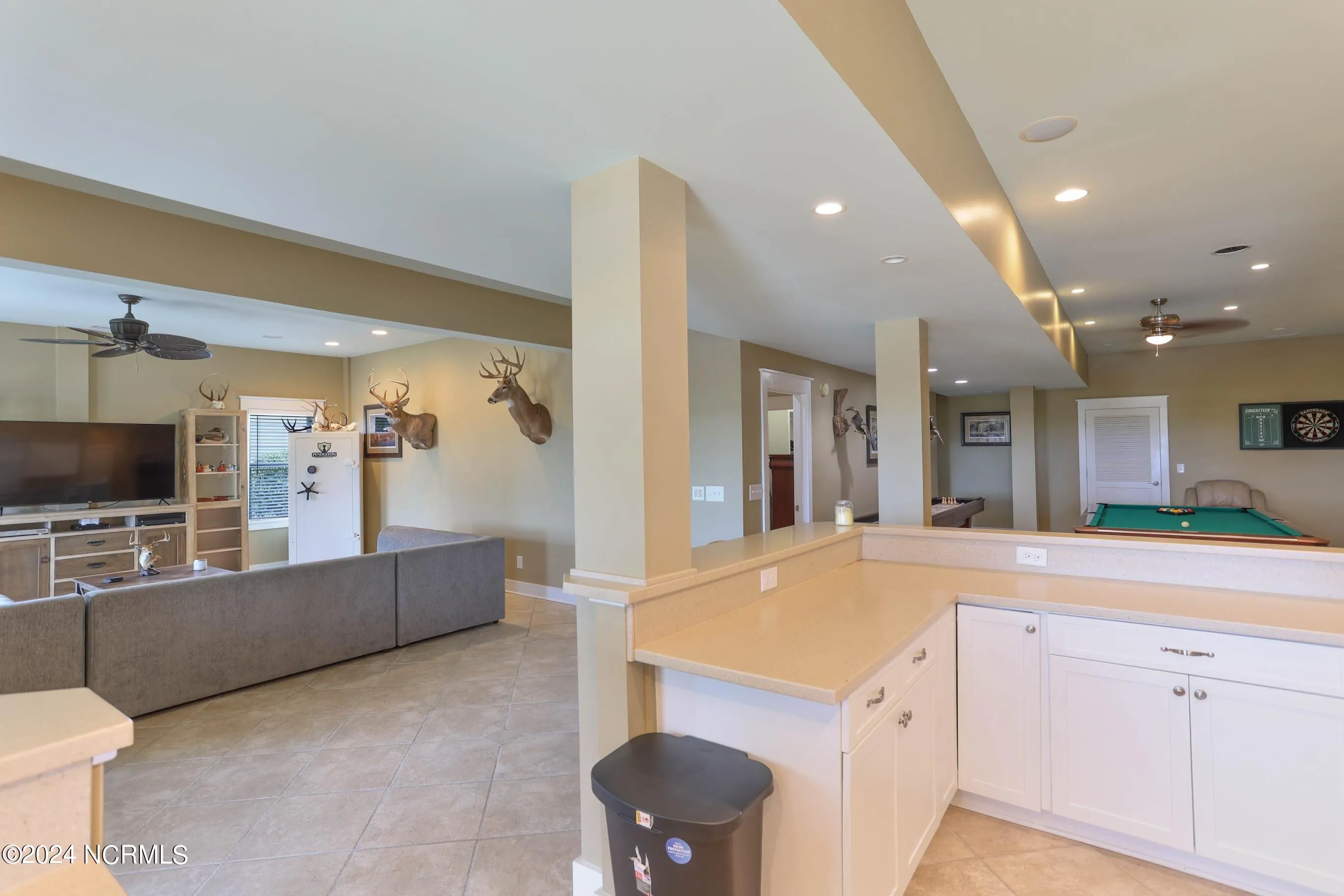 Hampstead, North Carolina 28443, United States, 4 Bedrooms Bedrooms, ,7 BathroomsBathrooms,Residential,Pending,52287