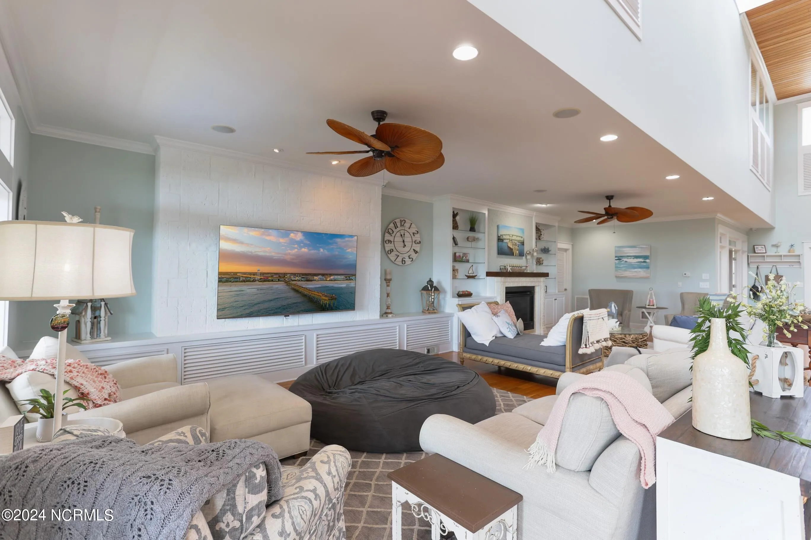 Hampstead, North Carolina 28443, United States, 4 Bedrooms Bedrooms, ,7 BathroomsBathrooms,Residential,Pending,52287