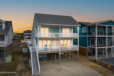 A home in Oak Island