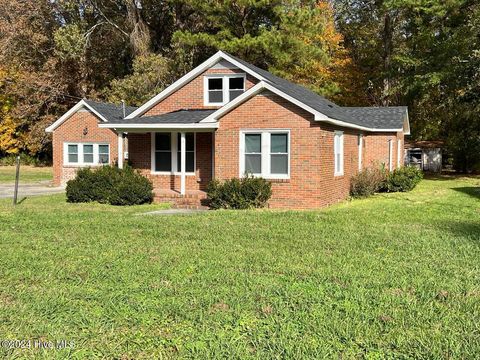 A home in Elizabeth City