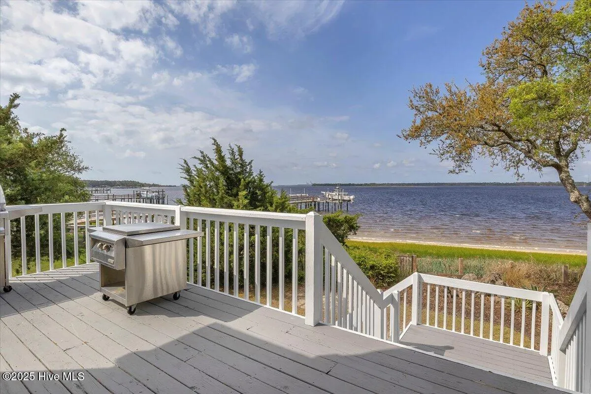 Wilmington, North Carolina 28412, United States, 4 Bedrooms Bedrooms, ,3 BathroomsBathrooms,Residential,Active,122458