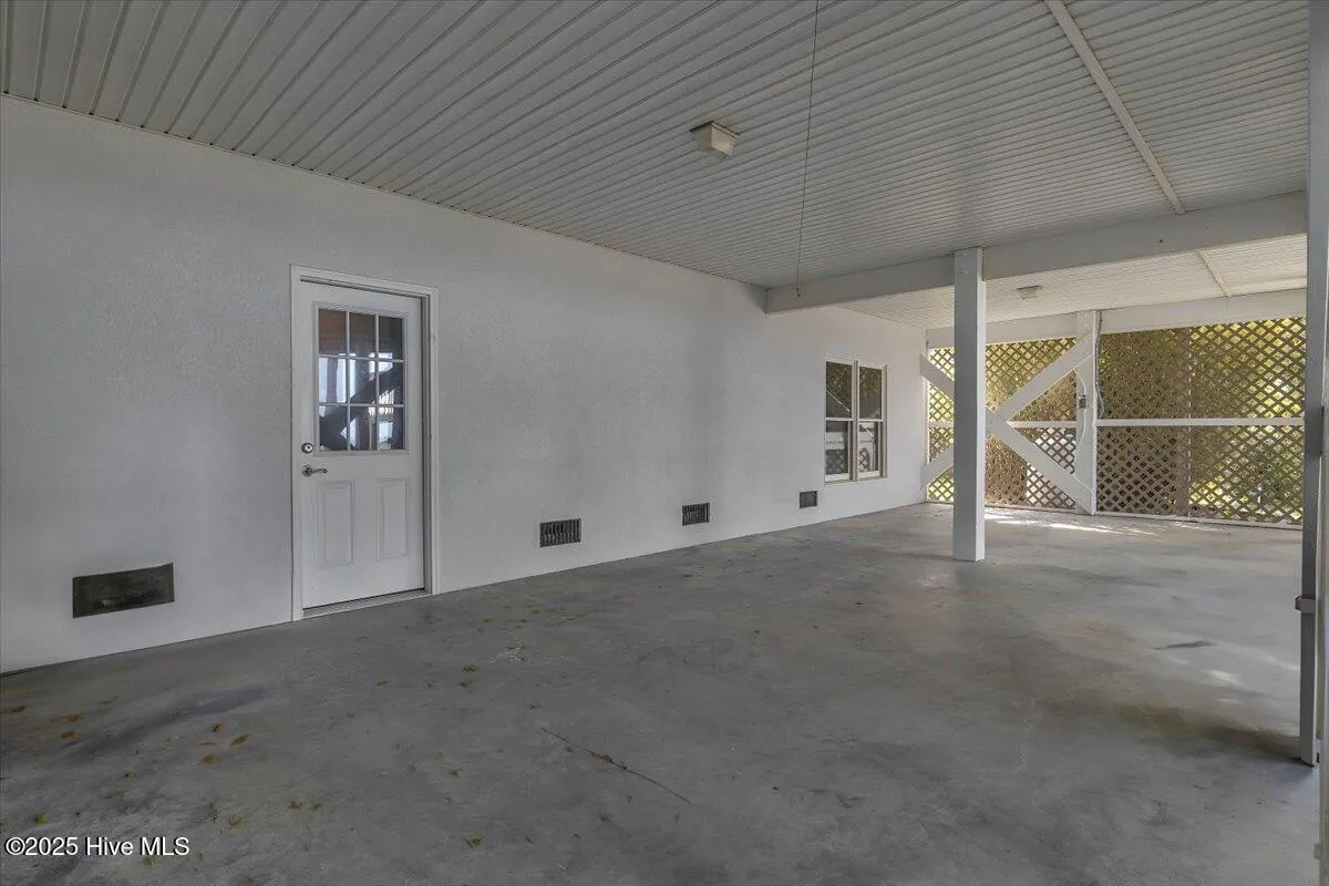 Wilmington, North Carolina 28412, United States, 4 Bedrooms Bedrooms, ,3 BathroomsBathrooms,Residential,Active,122458