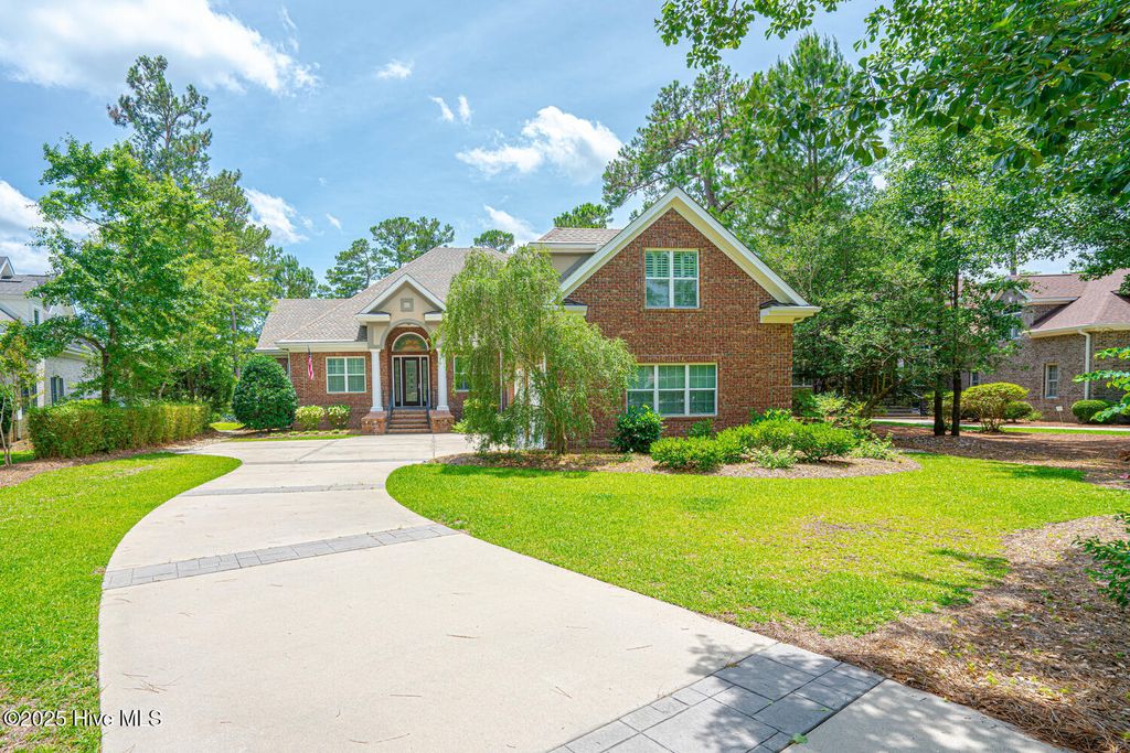 Photo of 545 Gladstone Circle SW, Ocean Isle Beach, NC 28469 (MLS # 100513724)