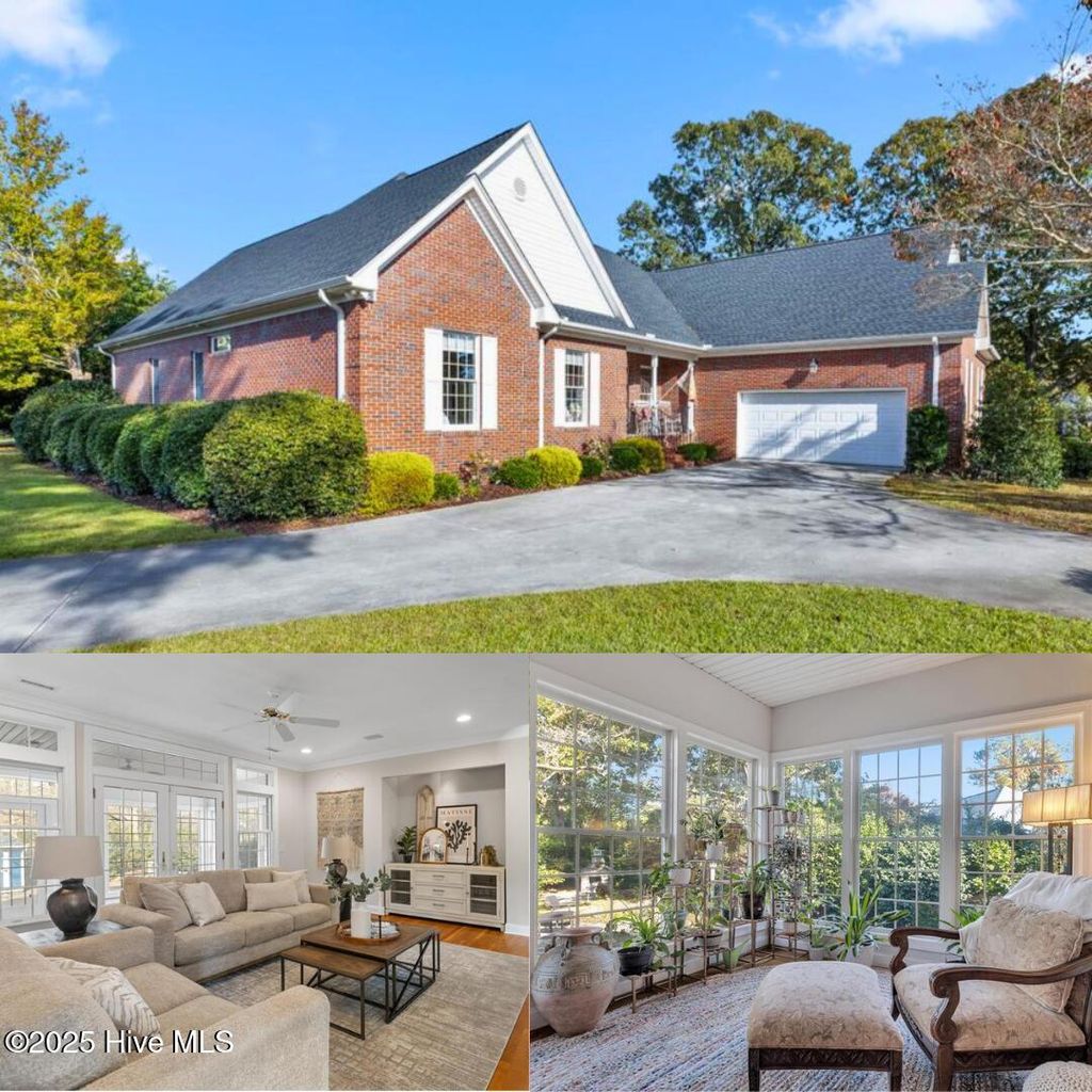 Photo of 113 Golf Terrace Drive, Hampstead, NC 28443 (MLS # 100516339)