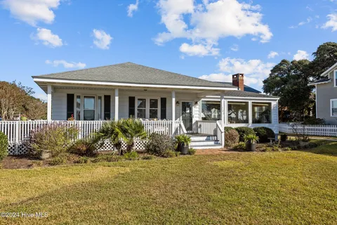 1701 Front Street, Beaufort, NC 28516 - #: 100474771