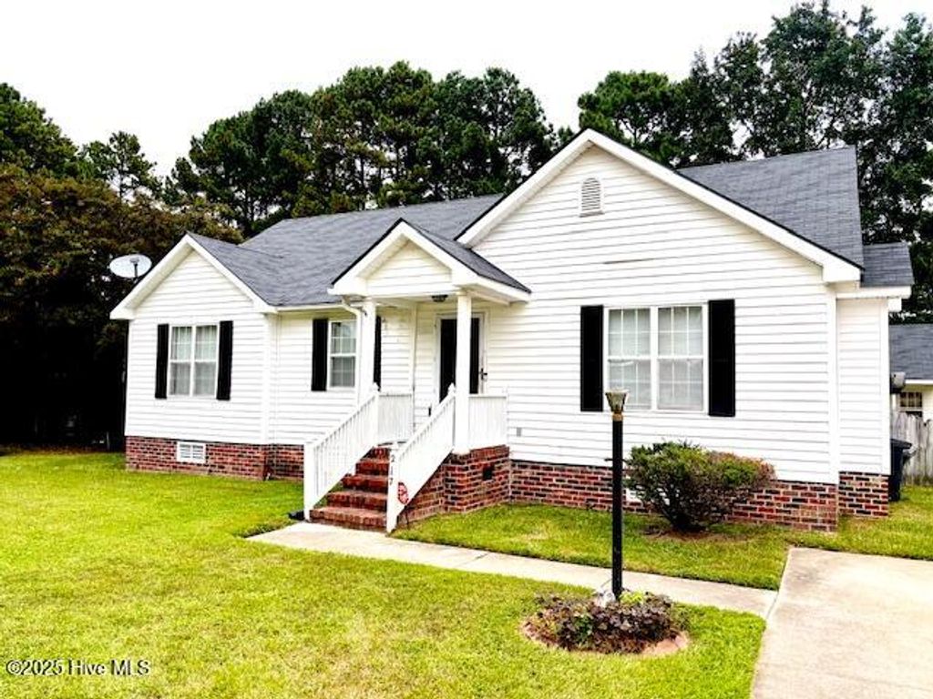 Photo of 217 Emerson Drive, Rocky Mount, NC 27803 (MLS # 100530796)