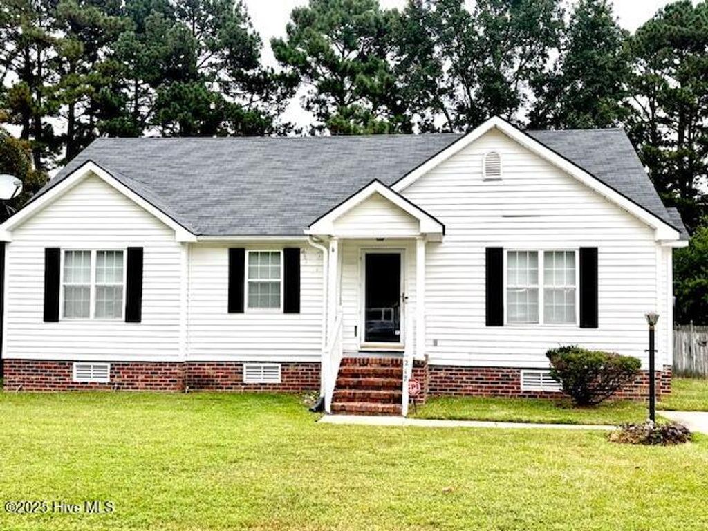 Photo of 217 Emerson Drive, Rocky Mount, NC 27803 (MLS # 100530796)