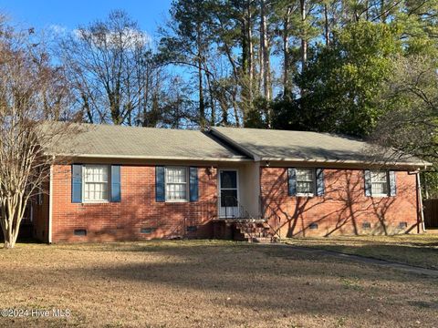 A home in Laurinburg