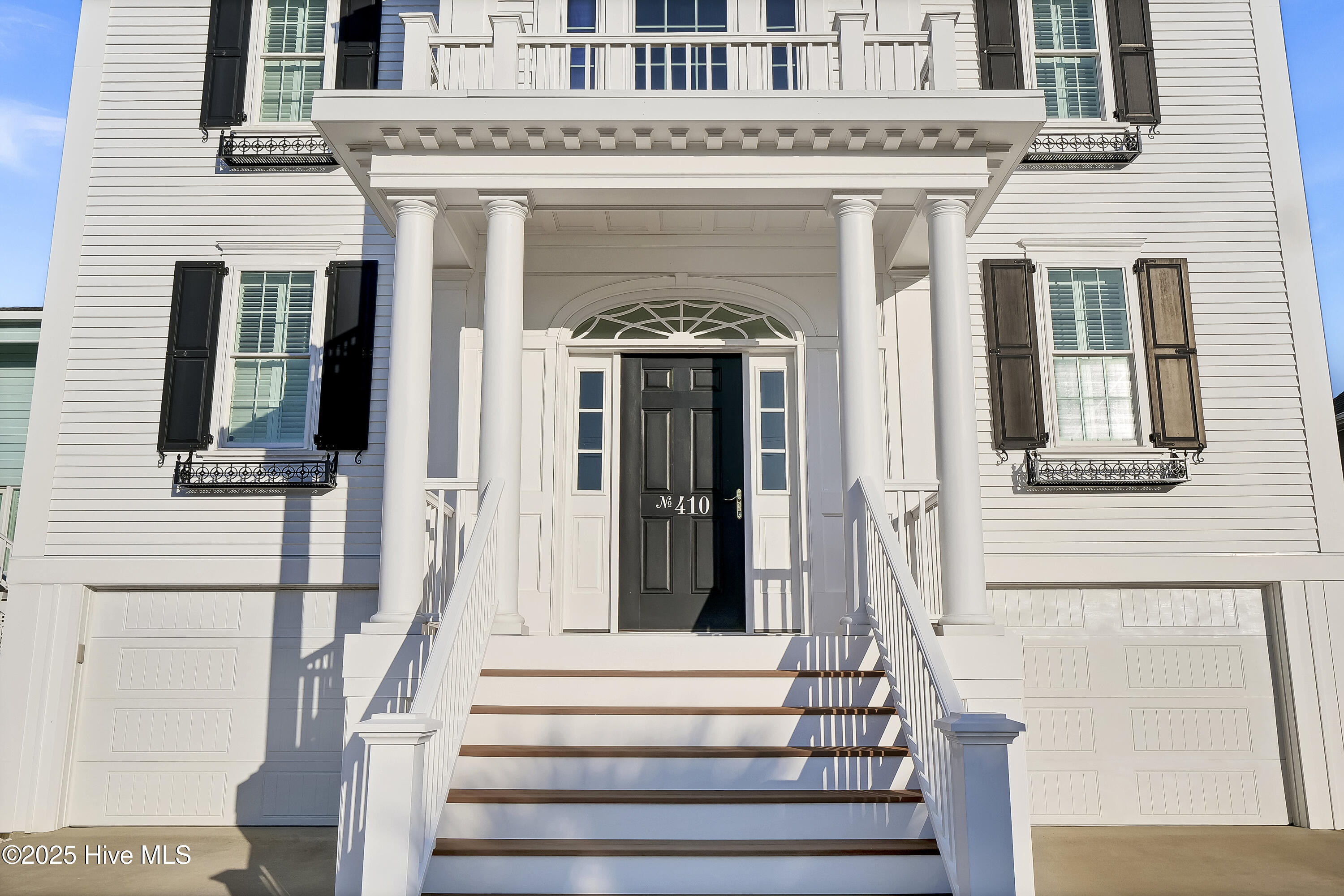 410 Fort Fisher Boulevard N