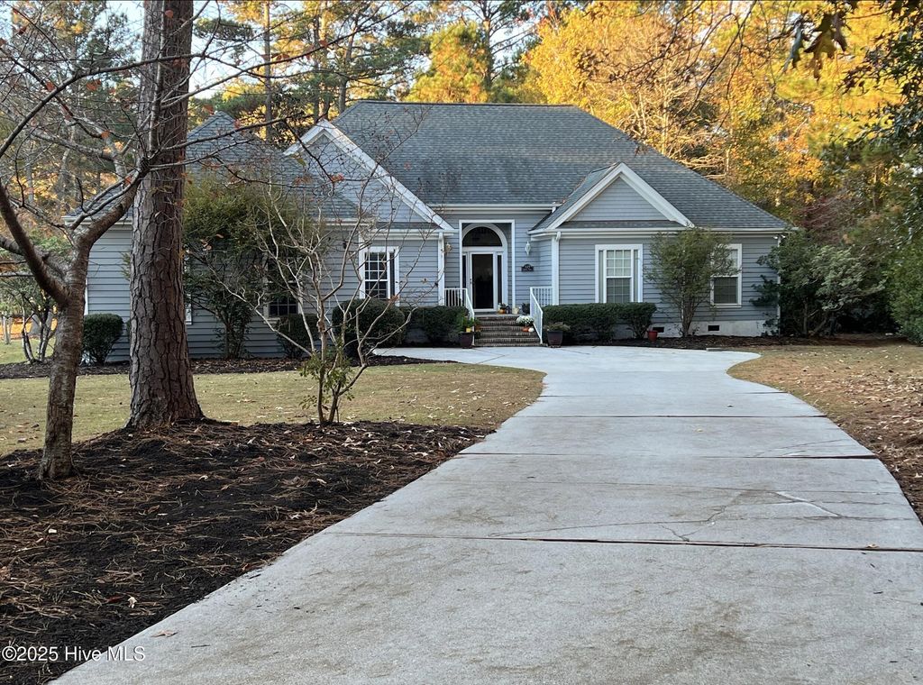 Photo of 129 Coots Trail, Hampstead, NC 28443 (MLS # 100542764)