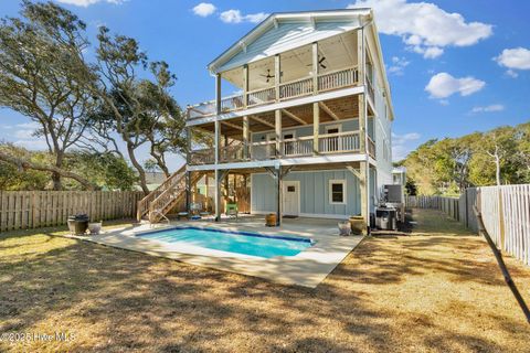 A home in Oak Island