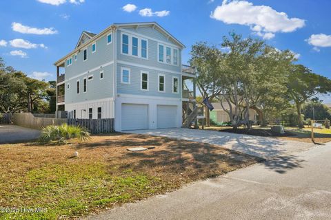 A home in Oak Island