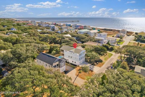 A home in Oak Island