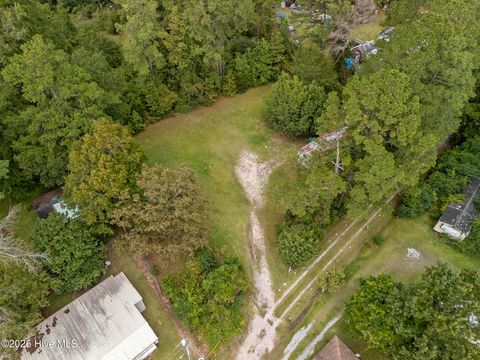 Tiny photo for 115 Puppy Lane, Jacksonville, NC 28540 (MLS # 100536467)