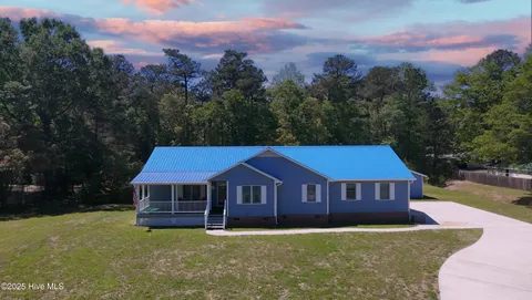 MLS: 100501520