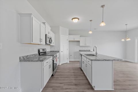 Tiny photo for 320 E Theriault Court, Jacksonville, NC 28540 (MLS # 100540175)