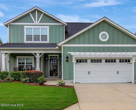 Photo of 2373 Lakeside Circle, Wilmington, NC 28401 (MLS # 100522564) Photo of 2373 Lakeside Circle, Wilmington, NC 28401 (MLS # 100522564)