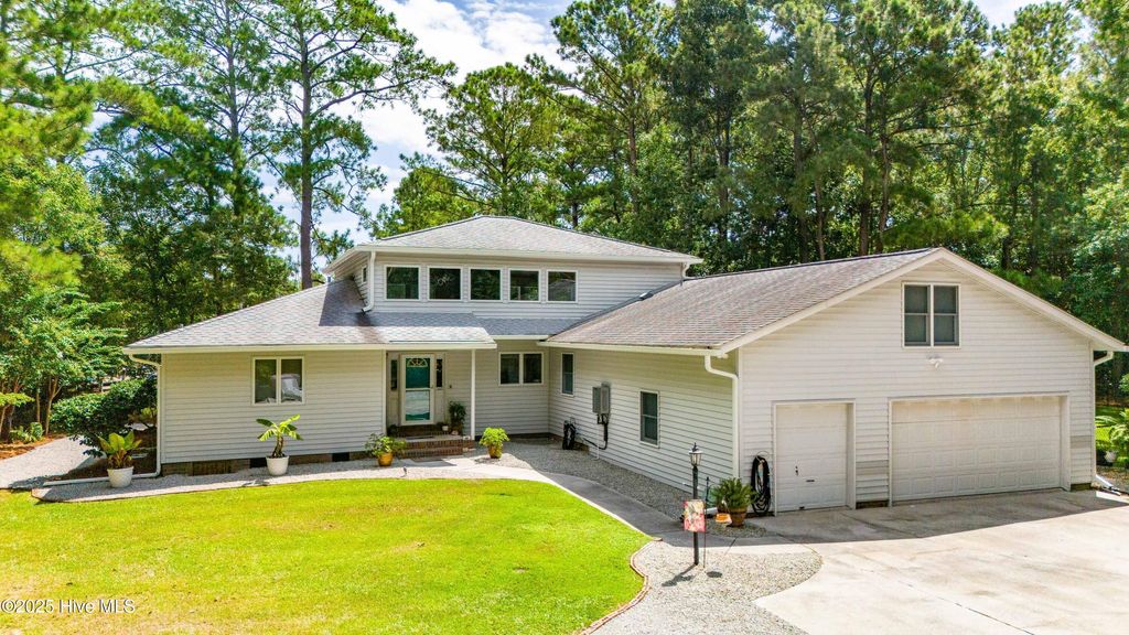 Photo of 5907 Oak Lane, Oriental, NC 28571 (MLS # 100524044)