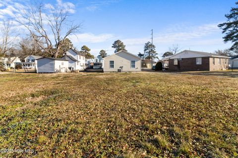 A home in Elizabeth City