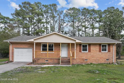 MLS: 100494858