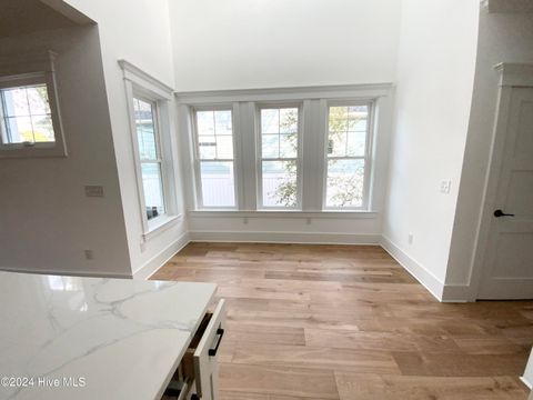 A home in Oak Island