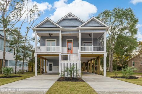 A home in Oak Island