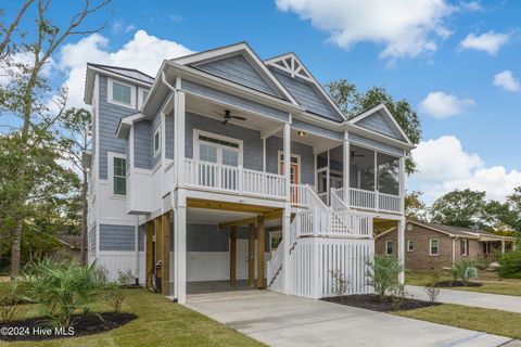 A home in Oak Island