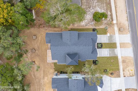 A home in Oak Island