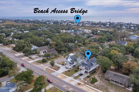 A home in Oak Island