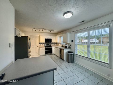 Tiny photo for 235 Rutherford Way, Jacksonville, NC 28540 (MLS # 100538705)