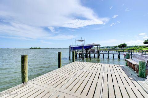 A home in Swansboro