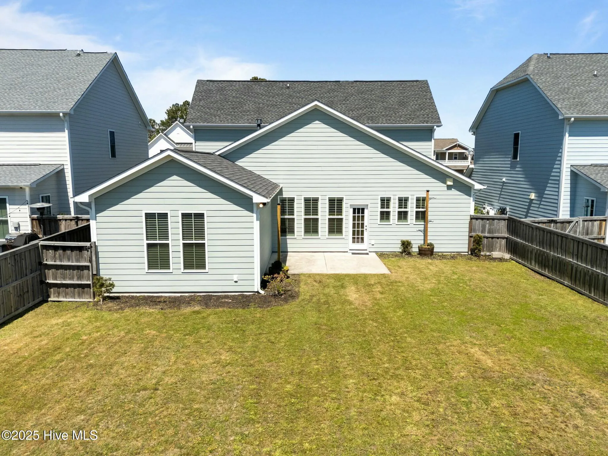 Hampstead, North Carolina 28443, United States, 4 Bedrooms Bedrooms, ,3 BathroomsBathrooms,Residential,Active,115000