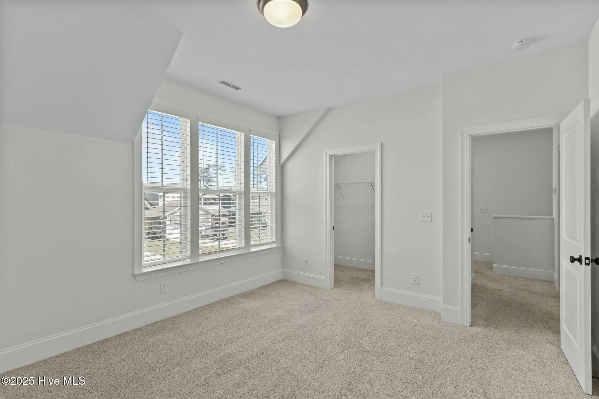 Hampstead, North Carolina 28443, United States, 4 Bedrooms Bedrooms, ,3 BathroomsBathrooms,Residential,Active,115000