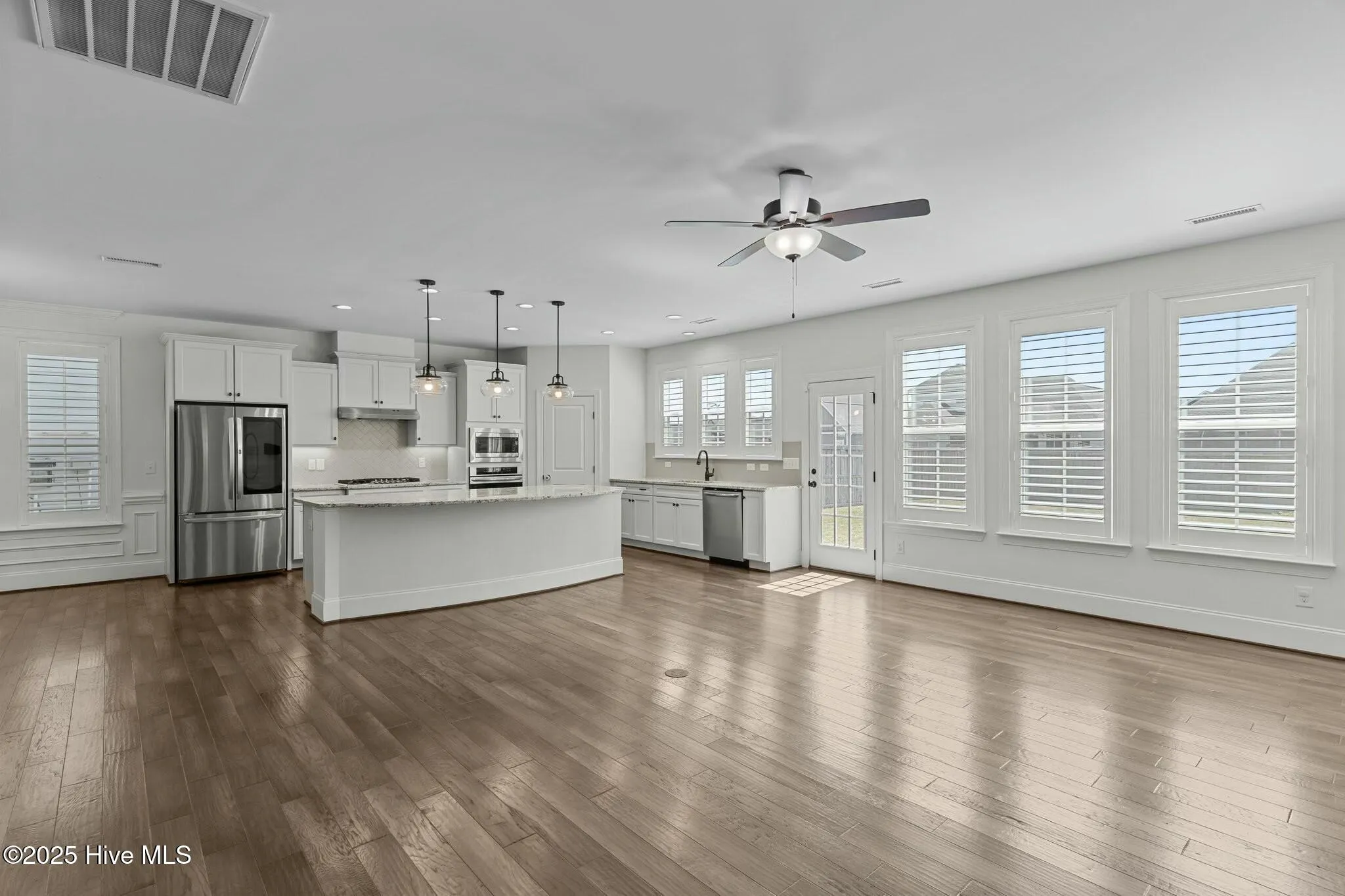 Hampstead, North Carolina 28443, United States, 4 Bedrooms Bedrooms, ,3 BathroomsBathrooms,Residential,Active,115000