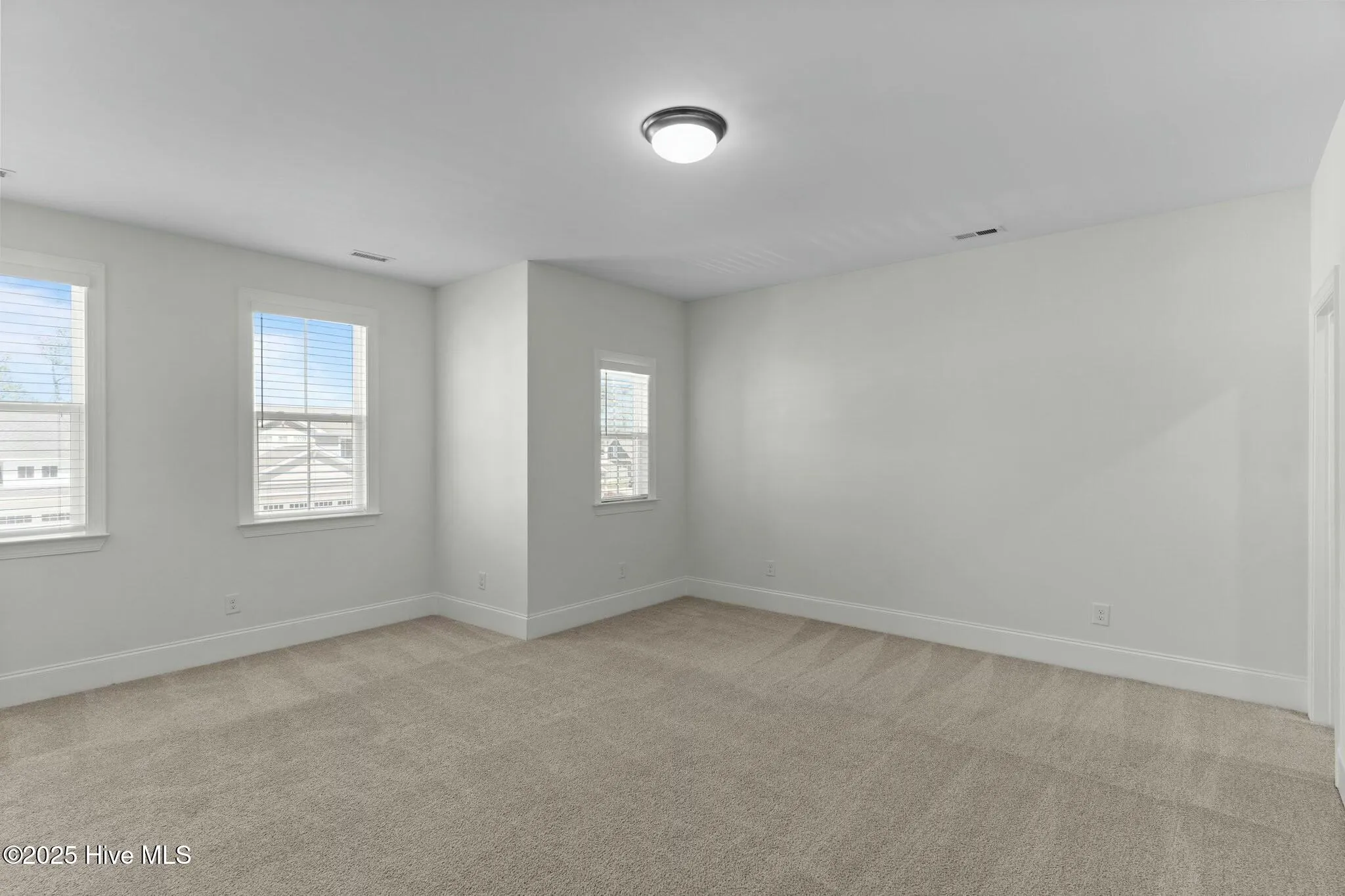 Hampstead, North Carolina 28443, United States, 4 Bedrooms Bedrooms, ,3 BathroomsBathrooms,Residential,Active,115000