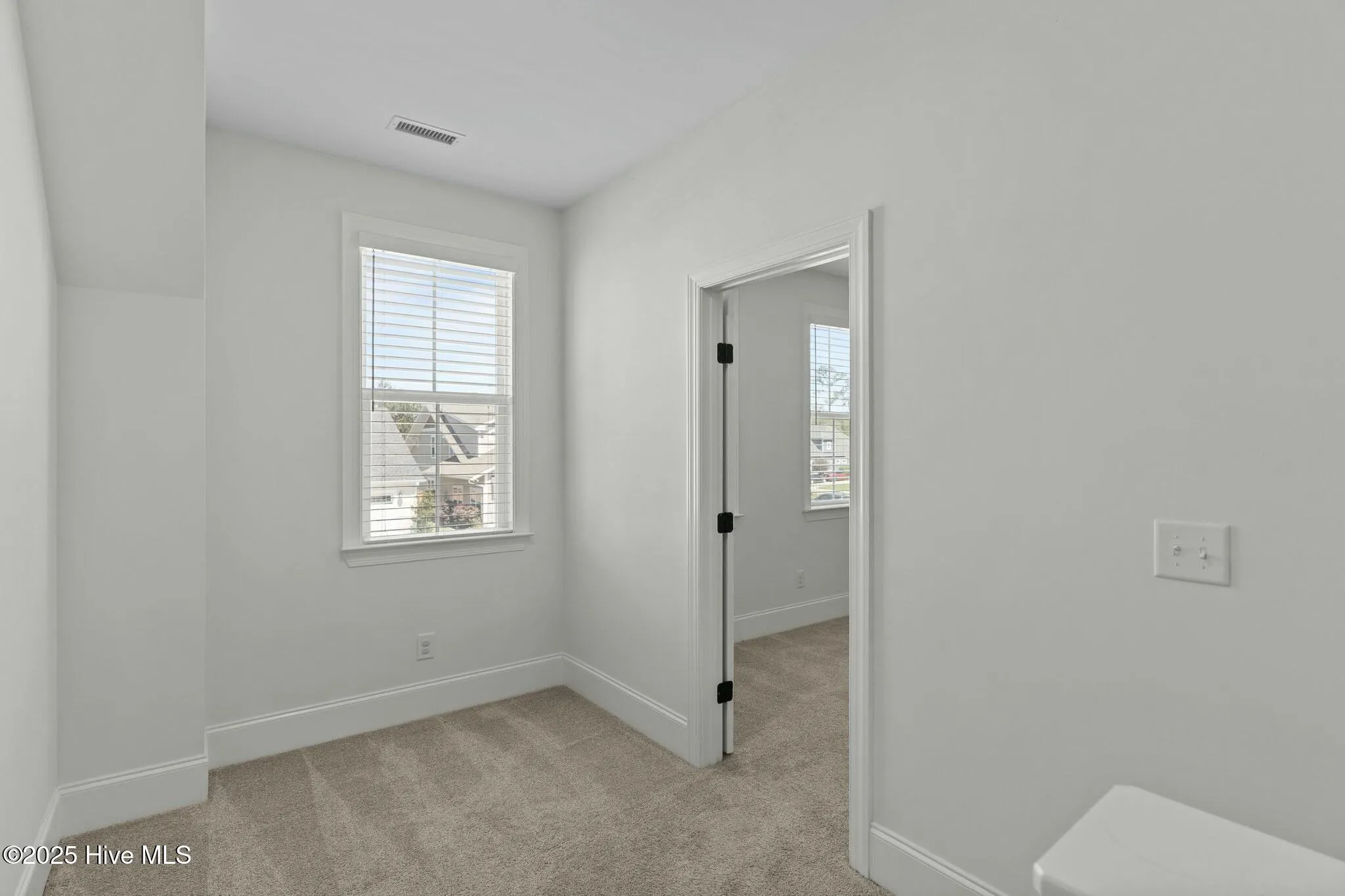 Hampstead, North Carolina 28443, United States, 4 Bedrooms Bedrooms, ,3 BathroomsBathrooms,Residential,Active,115000