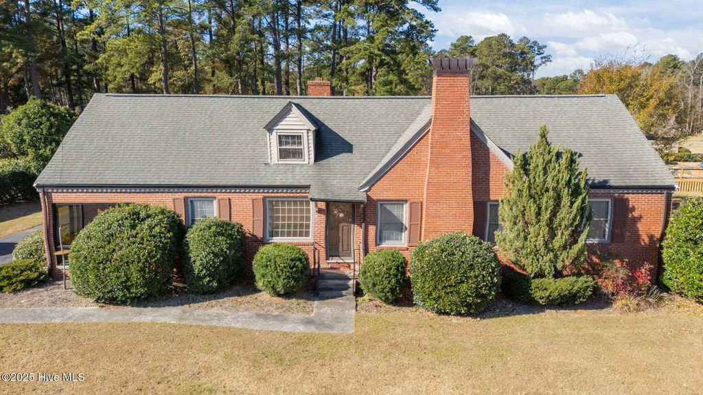 Photo of 309 N 3rd Street, Pinetops, NC 27864 (MLS # 100543023)