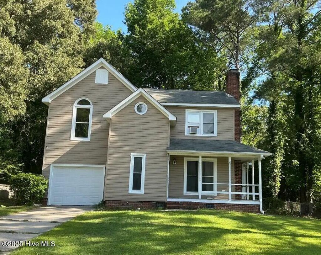 Photo of 128 Robinhood Drive, Jacksonville, NC 28546 (MLS # 100512003)